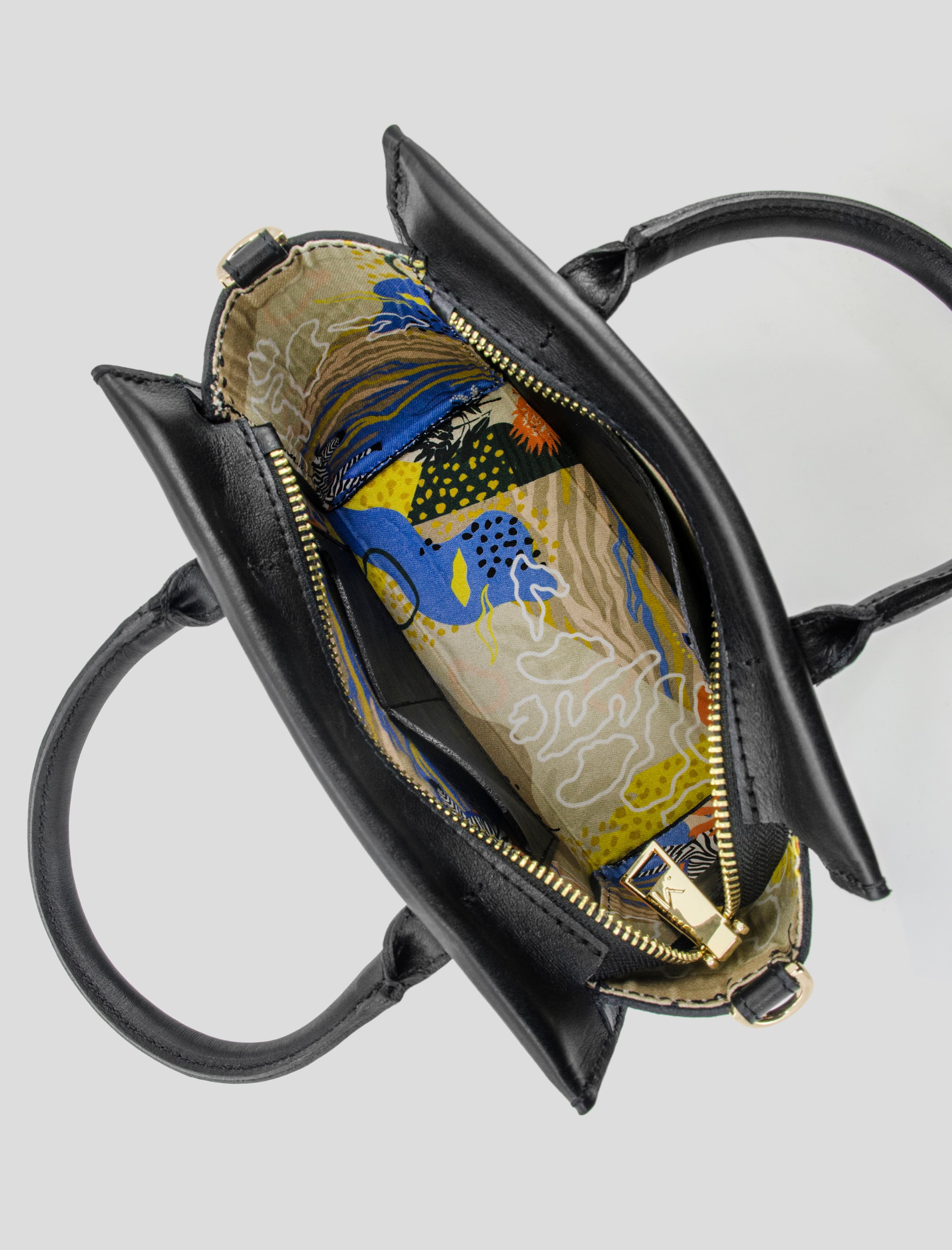 The Mini Black – Leather Crossbody Bag for Day to Night – Mandatory